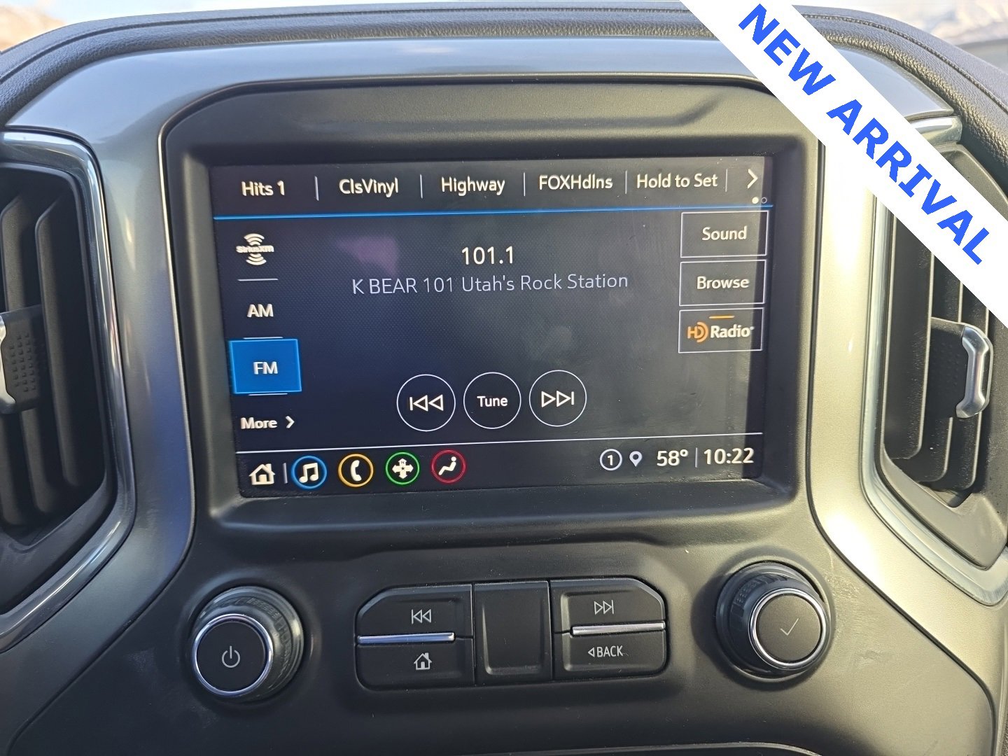 Used 2021 Chevrolet Silverado 1500 RST w/ Convenience Package II image 16