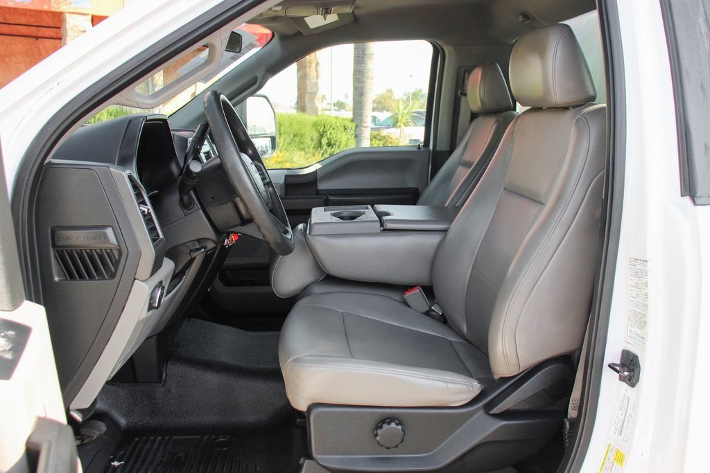 Used 2018 Ford F350 XL w/ Power Equipment Group RWD image 19