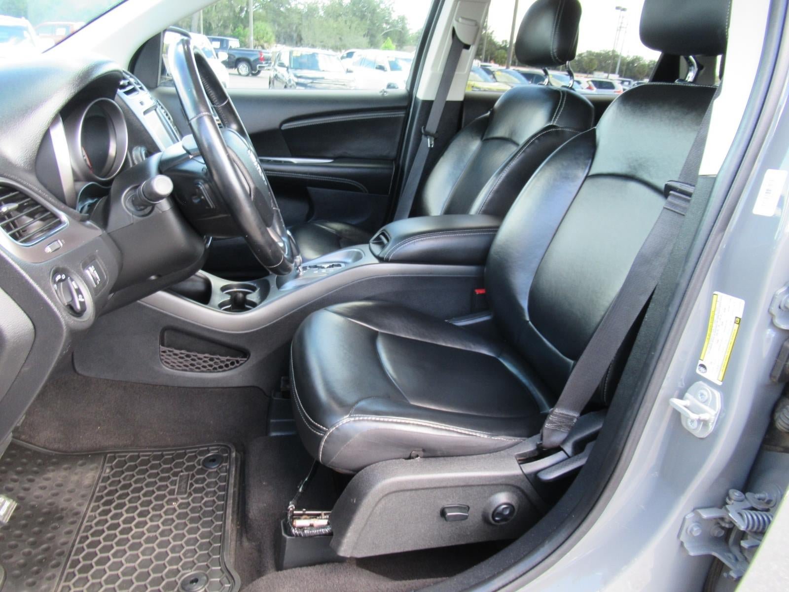 Used 2020 Dodge Journey Crossroad FWD image 19