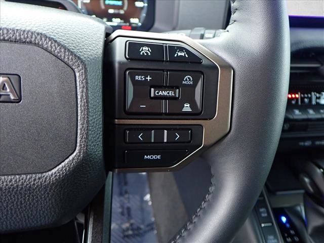 Used 2025 Toyota Land Cruiser w/ Premium Package image 17