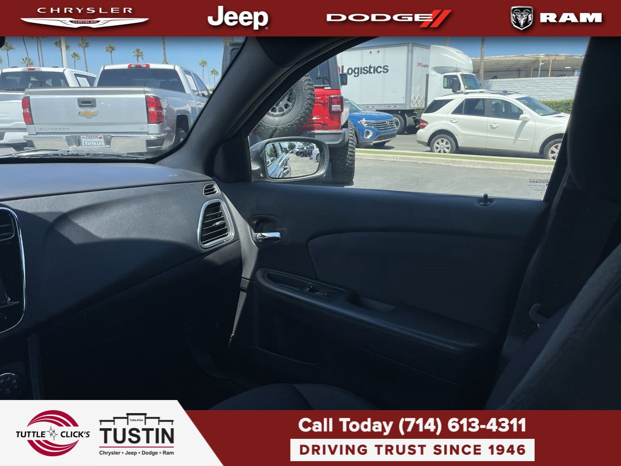 Used 2012 Chrysler 200 Touring w/ Sun/Sound Group FWD image 3