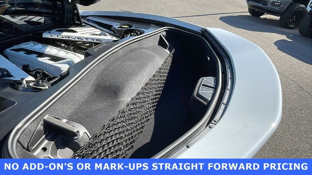 Used 2021 Chevrolet Corvette Stingray Preferred Cpe w/ Z51 Performance Package RWD image 28