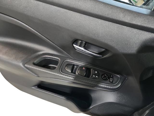 Used 2025 Nissan Versa SV image 16