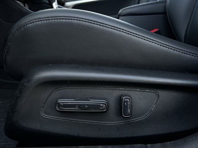 Used 2025 Acura Integra FWD image 26