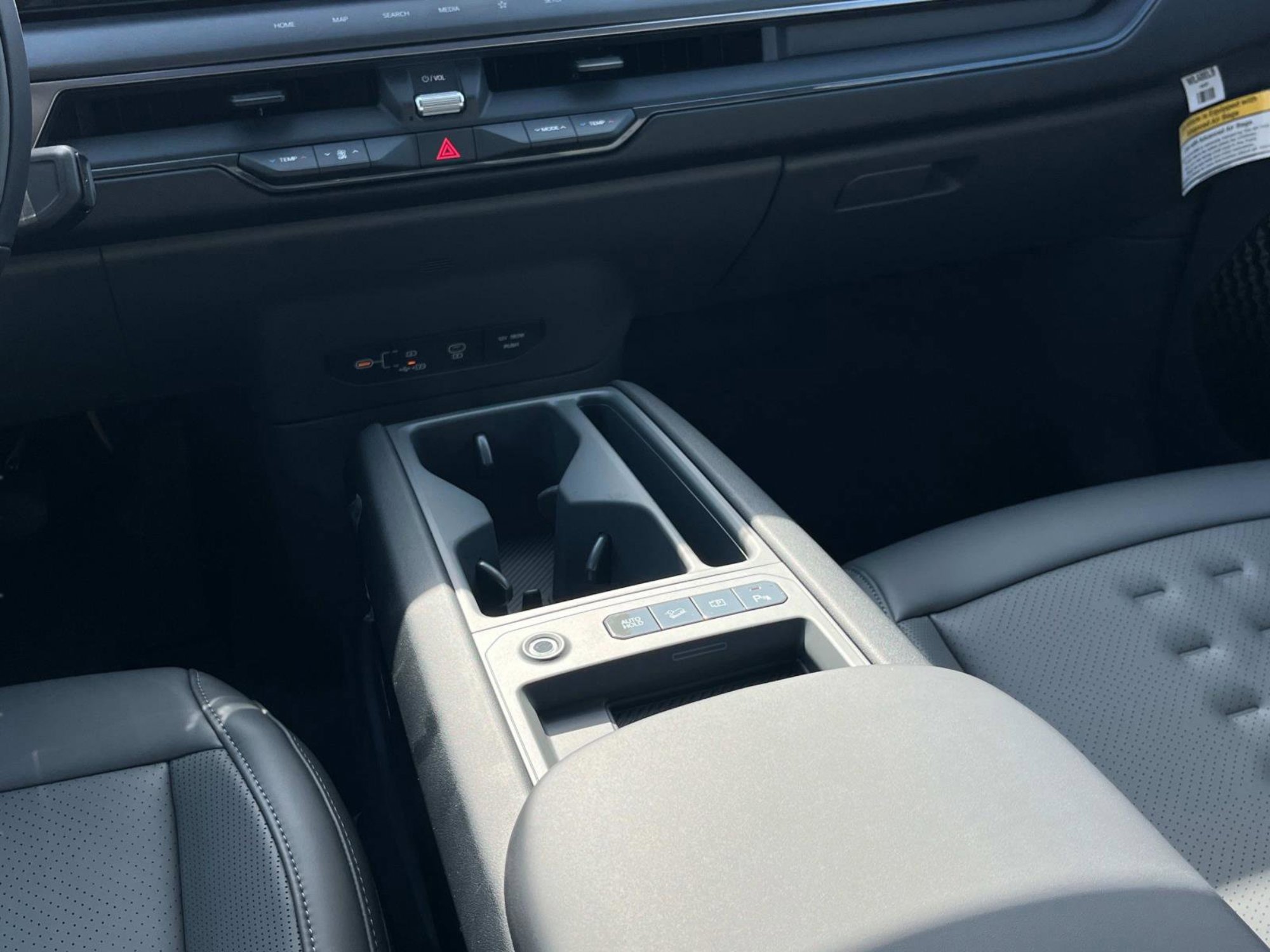 New 2026 Kia EV9 Wind image 18