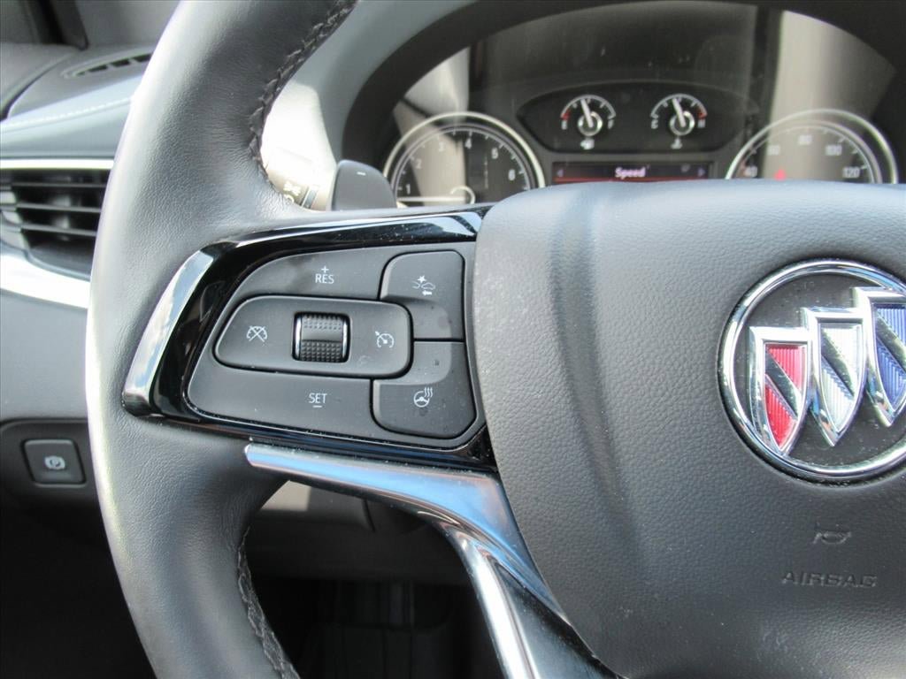 Used 2024 Buick Enclave Essence w/ Technology Package FWD image 21