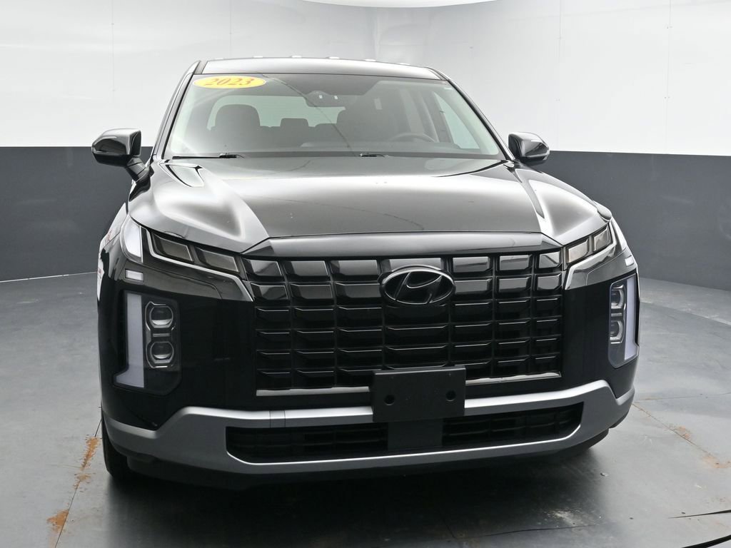 Used 2023 Hyundai Palisade SE w/ Cargo Package image 3