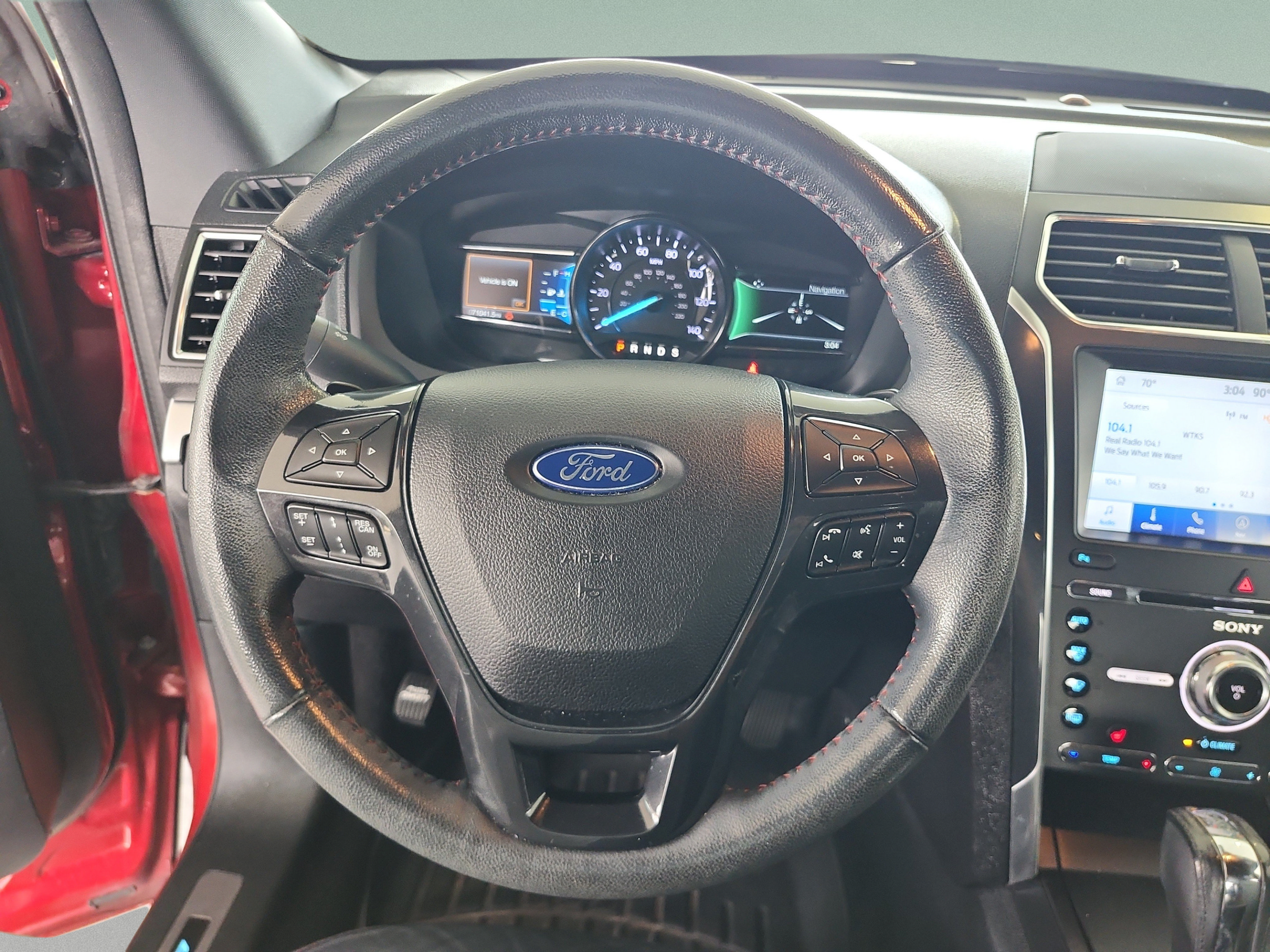 Used 2018 Ford Explorer Sport w/ Ford Safe & Smart Package AWD/4WD image 9