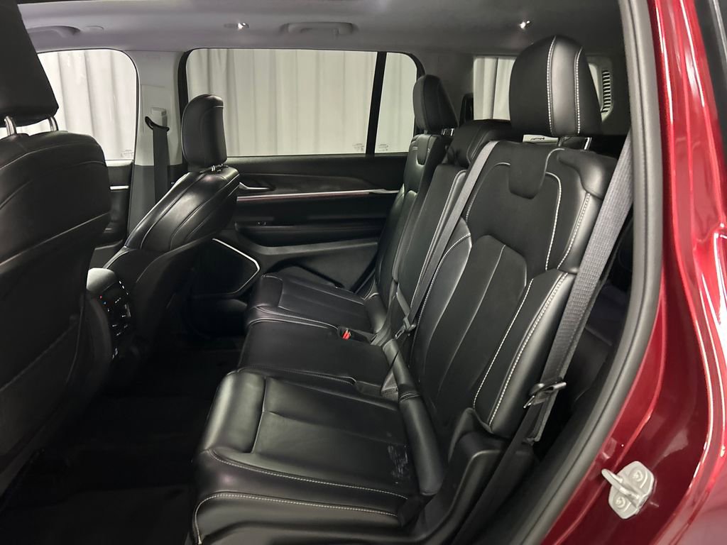 Used 2021 Jeep Grand Cherokee L Limited image 24