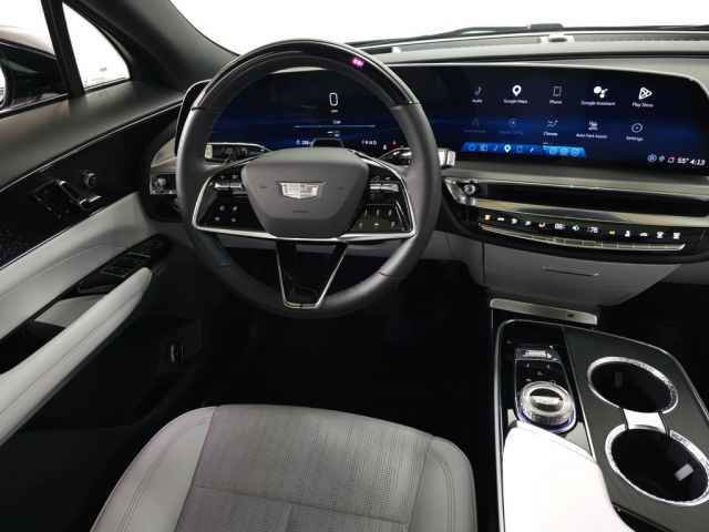 Certified 2023 Cadillac Lyriq 2WD image 24