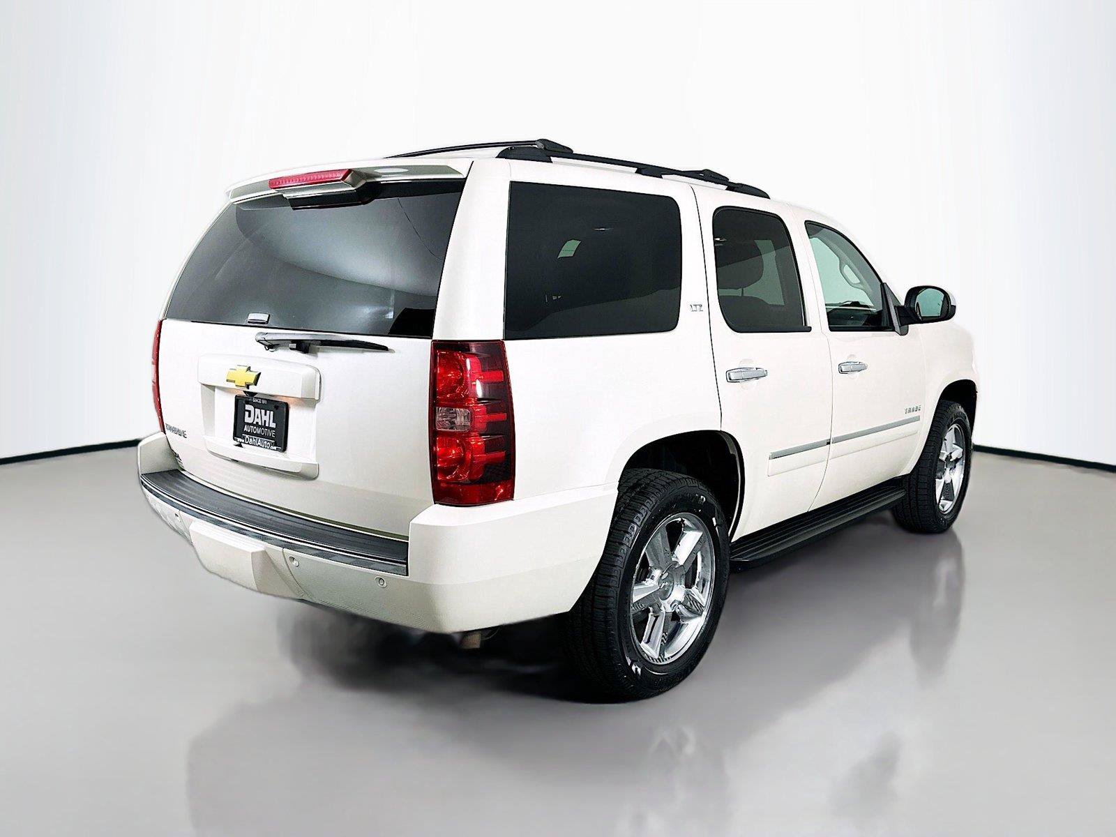 Used 2013 Chevrolet Tahoe LTZ AWD/4WD image 13