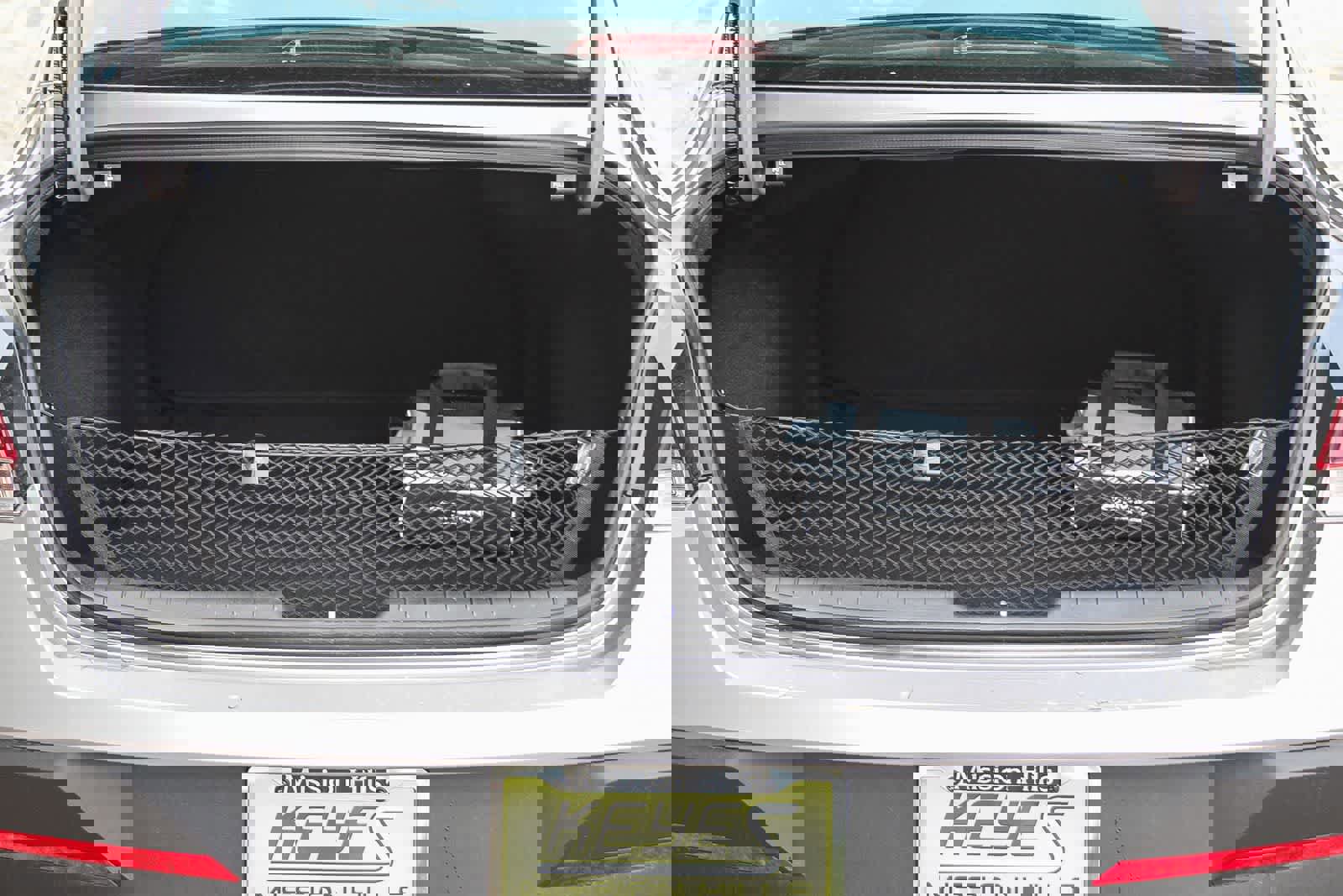 New 2025 Hyundai Elantra Sport image 8