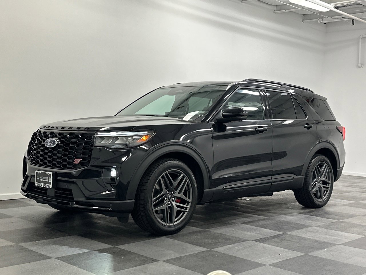 New 2025 Ford Explorer ST w/ Sun And Sound Package