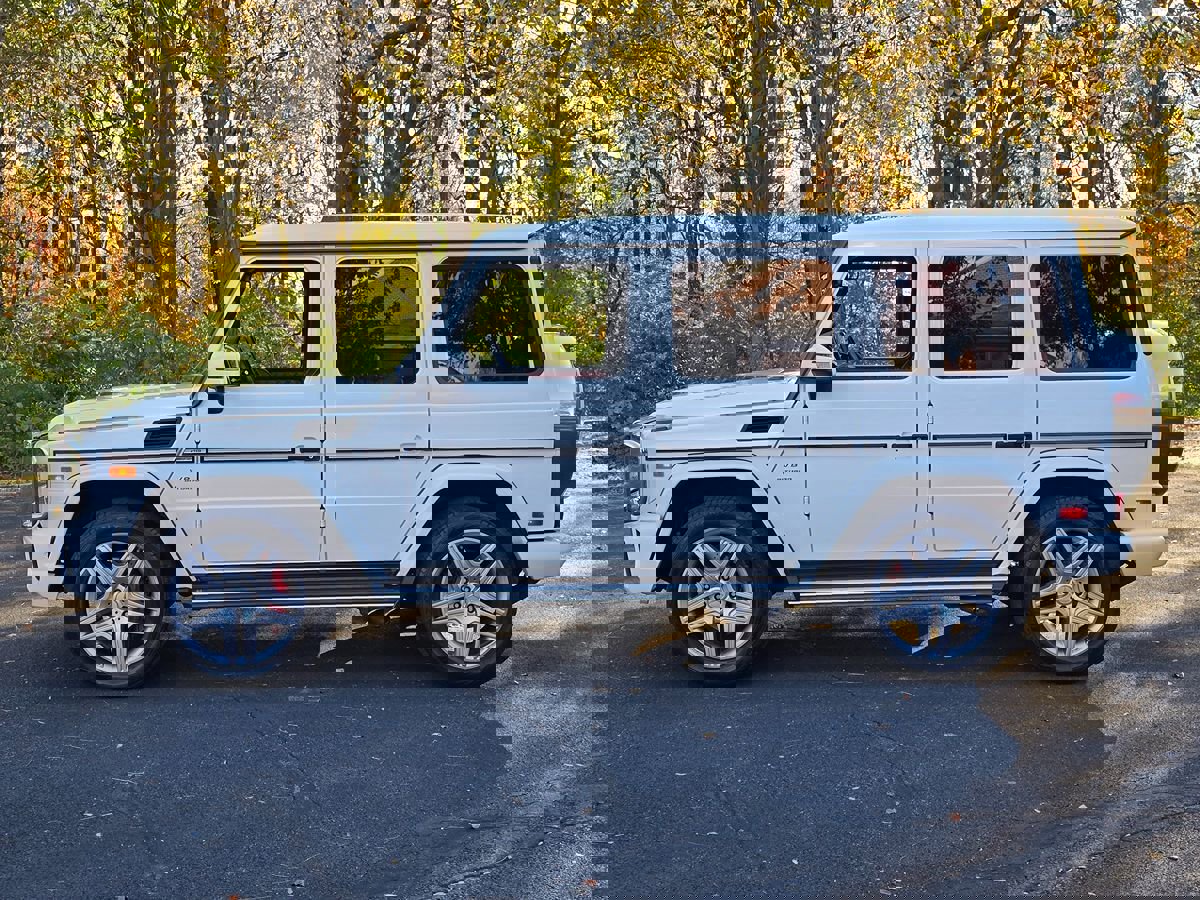 Used 2016 Mercedes-Benz G 63 AMG 4MATIC image 3