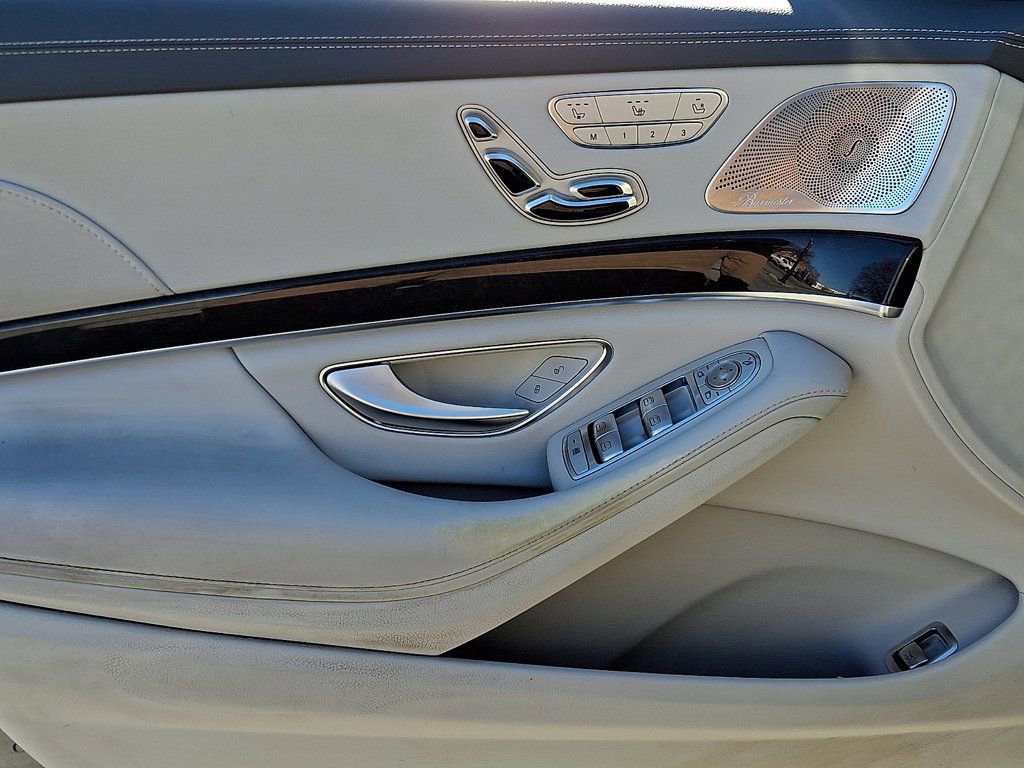 Used 2017 Mercedes-Benz S 550 4MATIC Sedan image 12