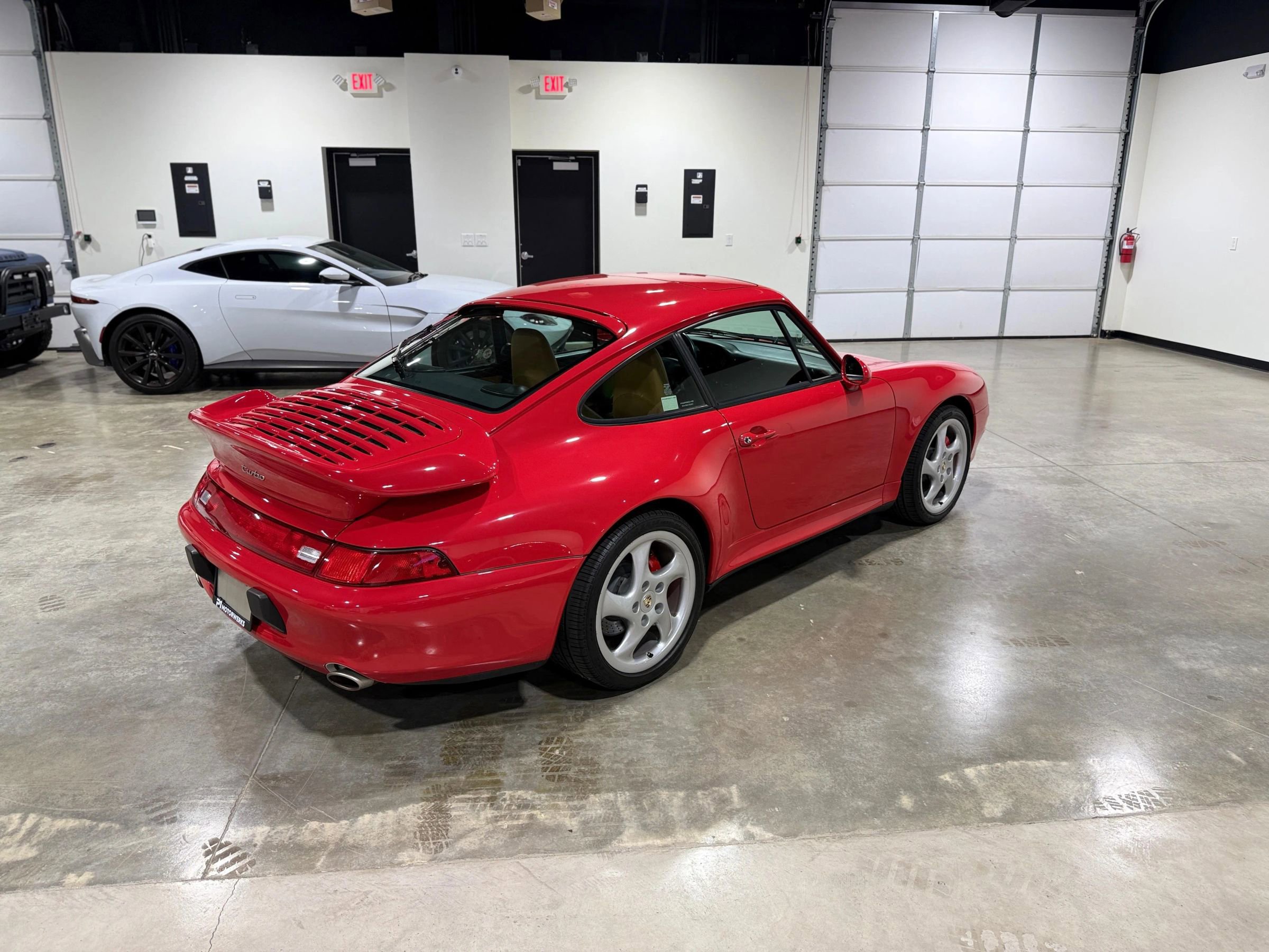 Used 1996 Porsche 911 Turbo RWD image 9