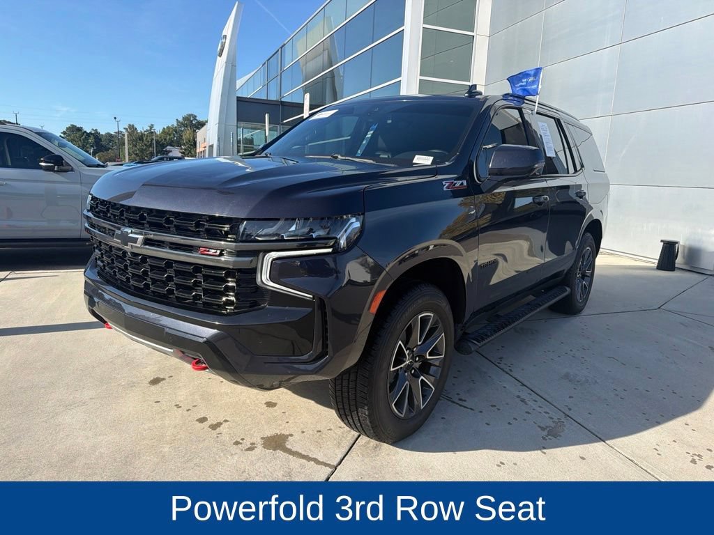 Used 2022 Chevrolet Tahoe Z71 w/ Luxury Package AWD/4WD image 3
