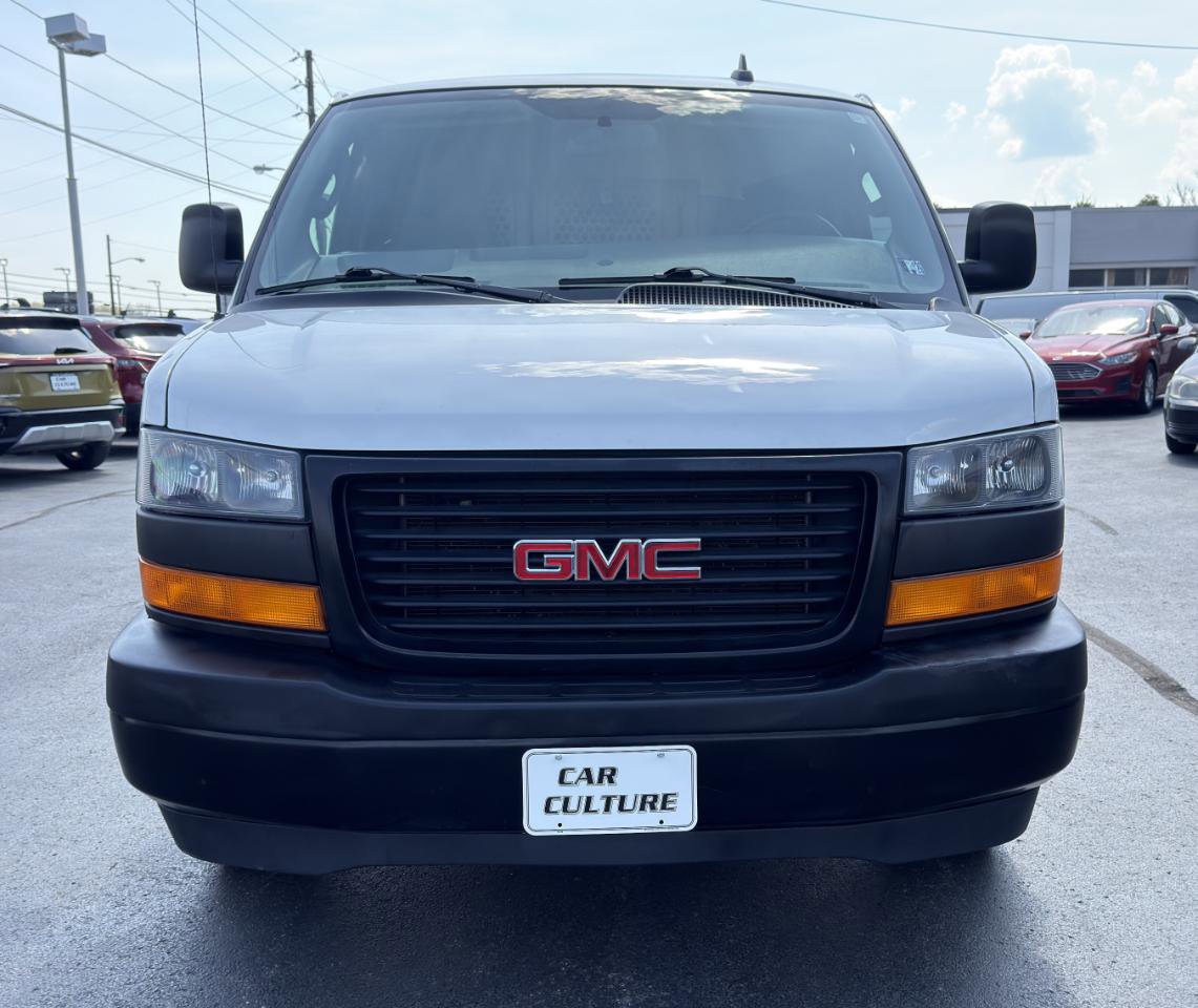 Used 2018 GMC Savana 2500 Extended RWD image 7