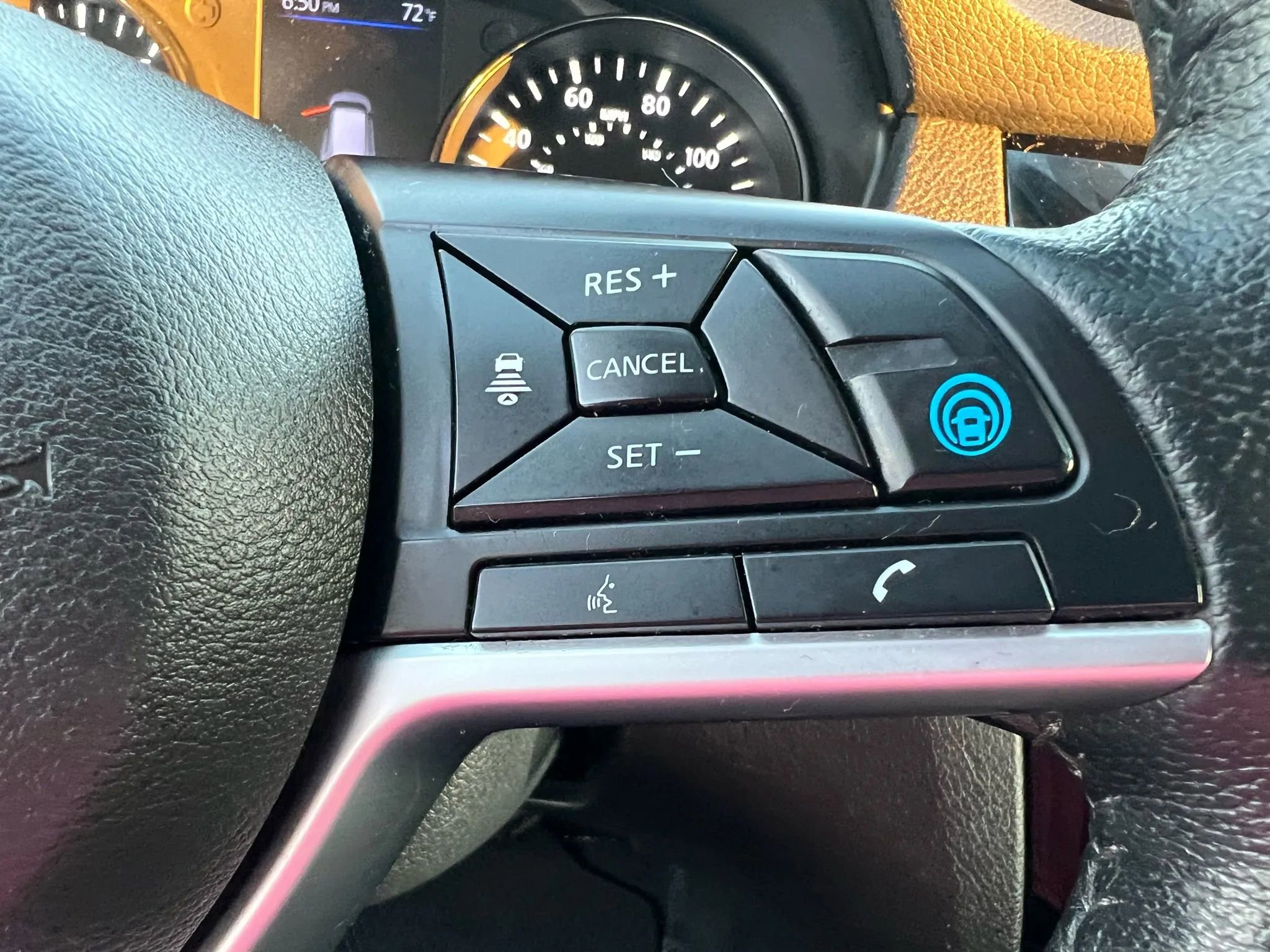 Used 2020 Nissan Rogue SL image 44