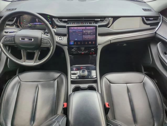 Used 2024 Jeep Grand Cherokee Limited 4xe image 17