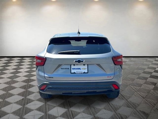 Used 2024 Chevrolet Trax RS w/ Sunroof Package image 4