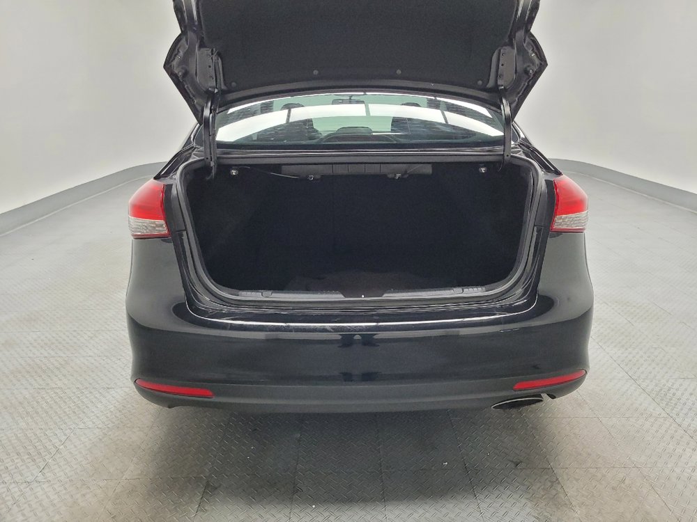 Used 2018 Kia Forte S image 29