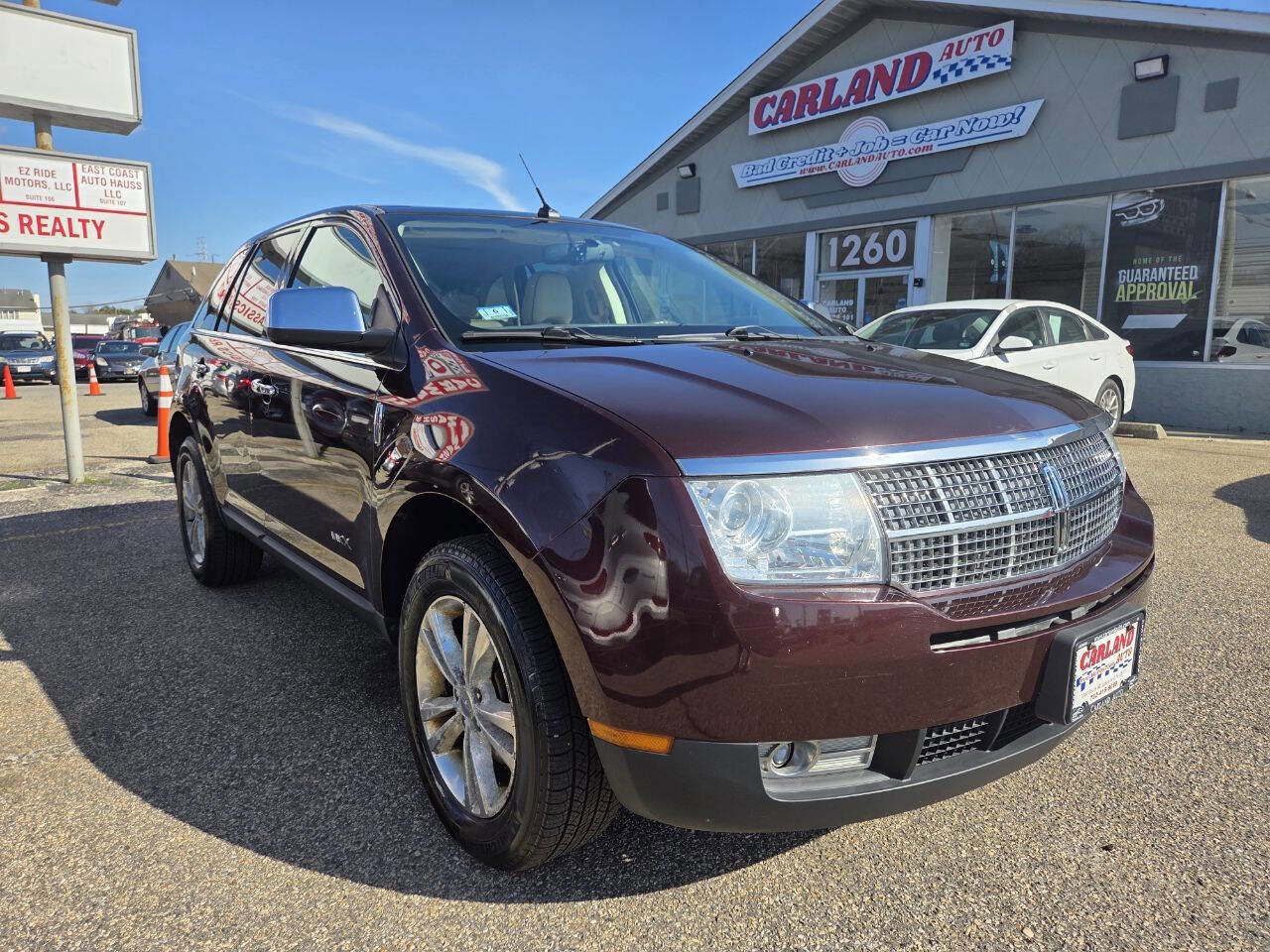 Used 2010 Lincoln MKX AWD image 2