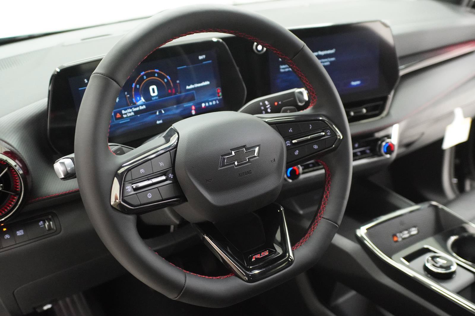 New 2027 Chevrolet Equinox RS FWD image 6