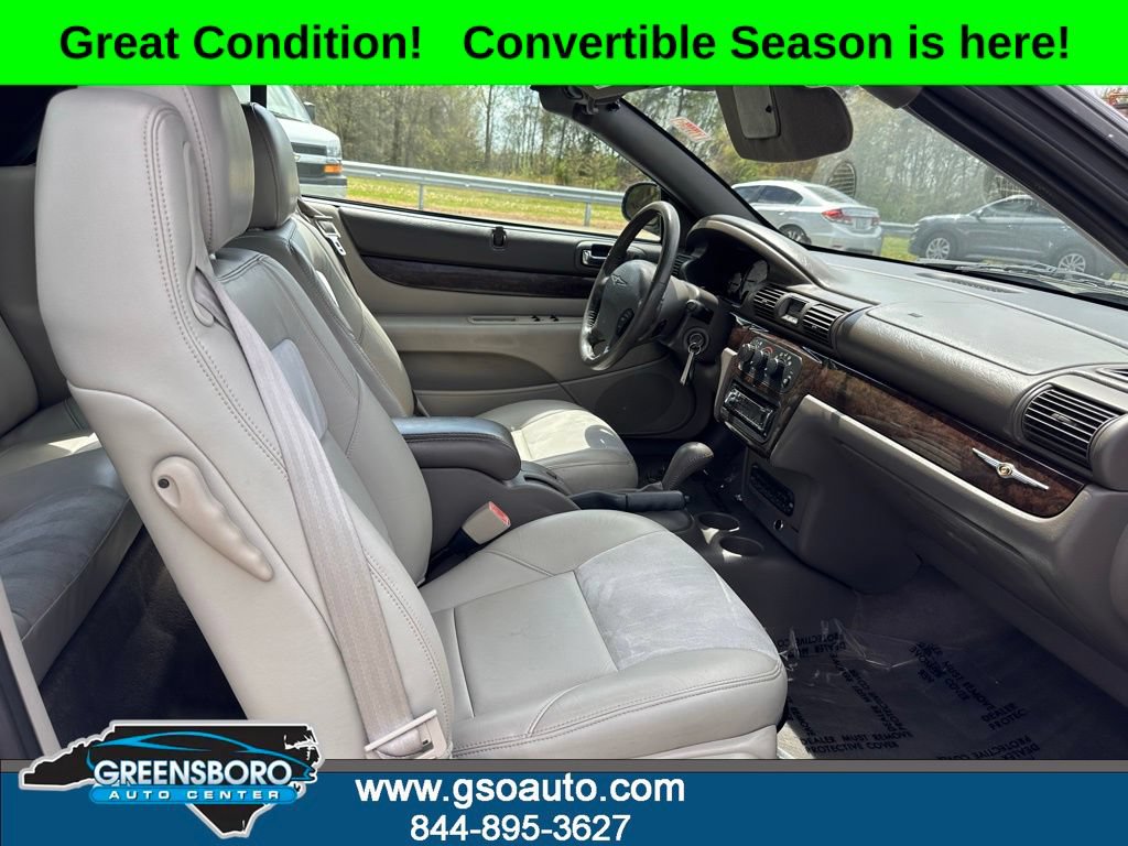 Used 2004 Chrysler Sebring Limited w/ Driver Convenience Group FWD image 15