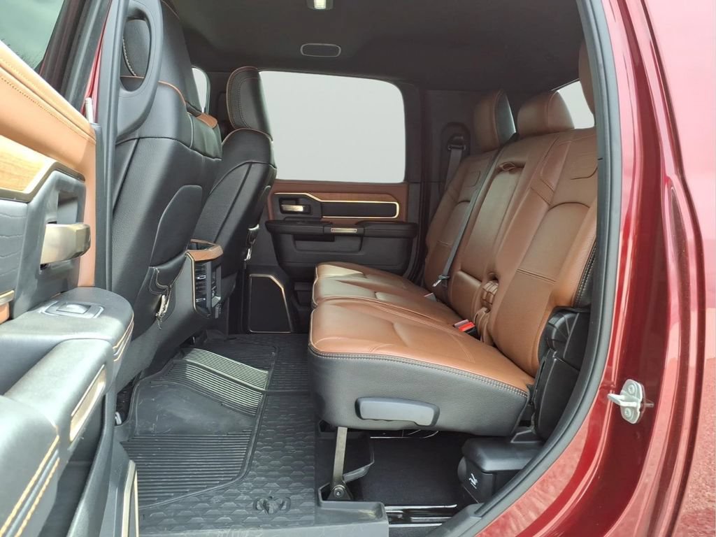Used 2023 RAM 3500 Limited AWD/4WD image 32