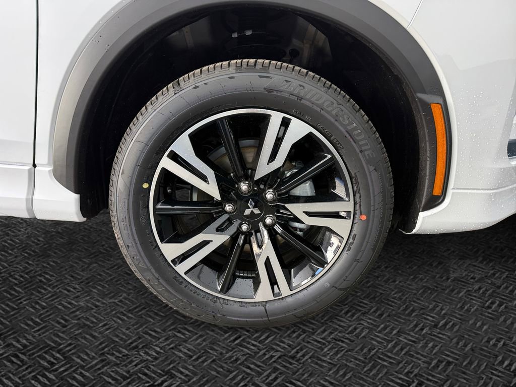 New 2026 Mitsubishi Eclipse Cross SEL image 11