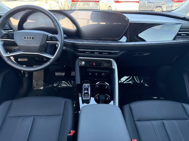 Used 2025 Audi Q5 2.0T Premium w/ 19" Wheel Package image 12