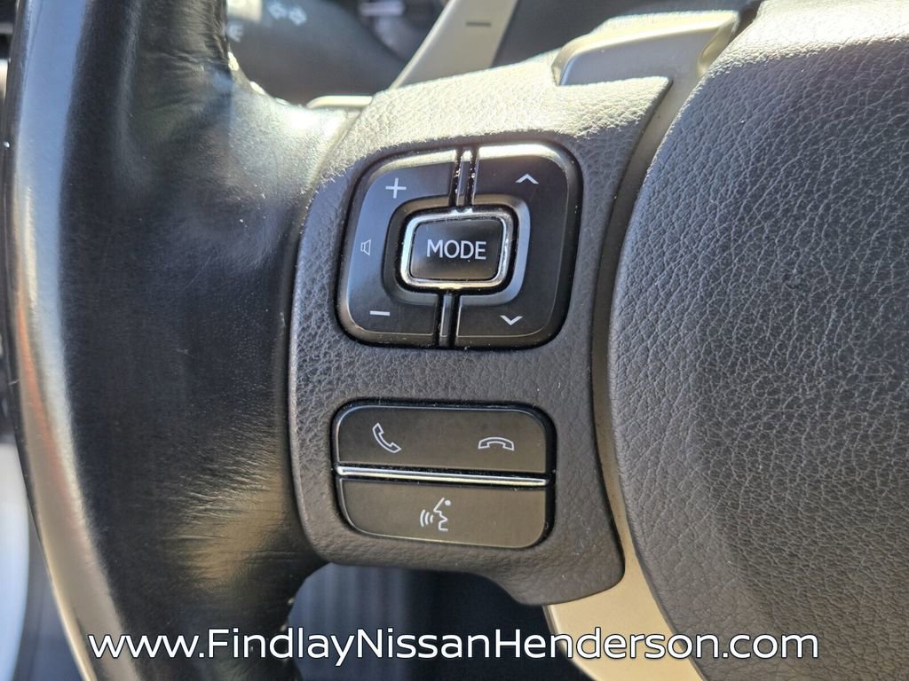 Used 2017 Lexus IS 200t w/ Navigation System Package RWD image 29