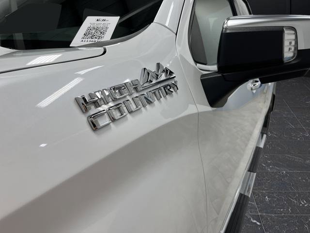 Certified 2025 Chevrolet Silverado 1500 High Country image 40