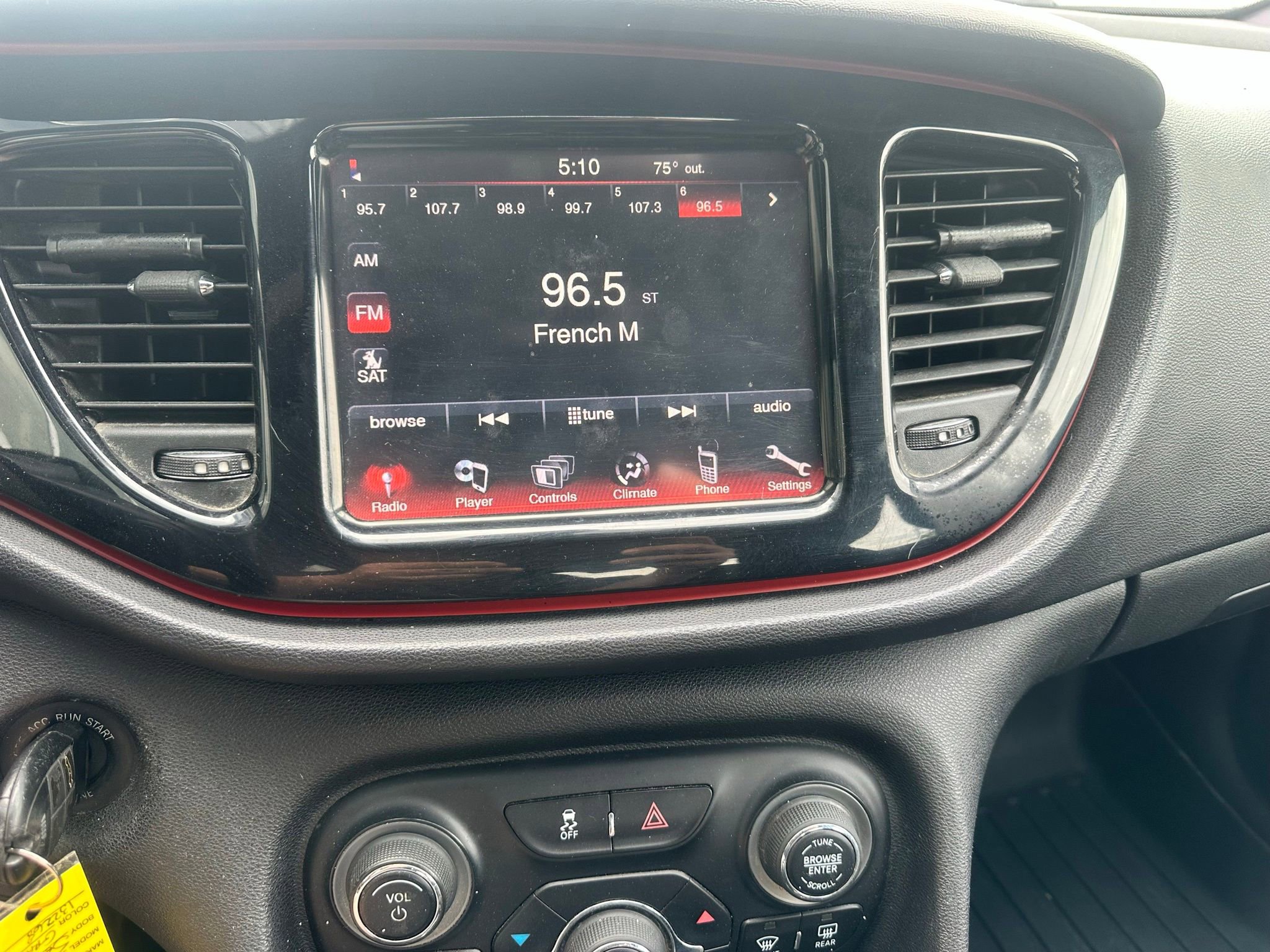 Used 2015 Dodge Dart SXT FWD image 22