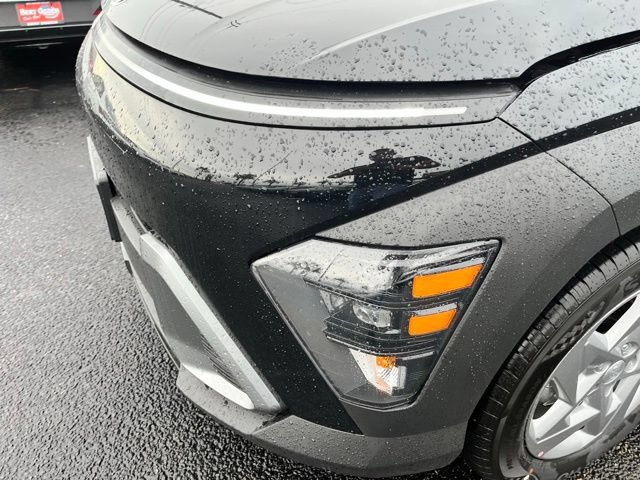 New 2026 Hyundai Kona SE FWD image 13