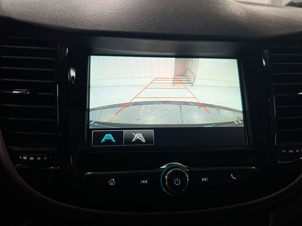 Used 2017 Chevrolet Trax LT w/ Driver Confidence Package image 15