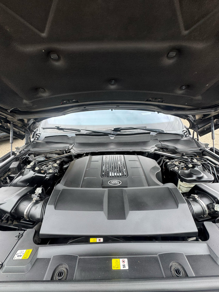 Used 2017 Land Rover Range Rover Supercharged image 23