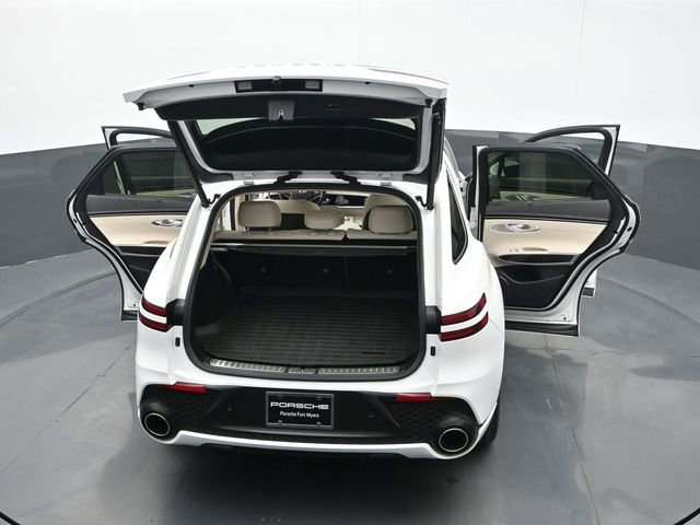 Used 2023 Genesis GV70 3.5T Sport w/ Sport Prestige Package AWD/4WD image 25