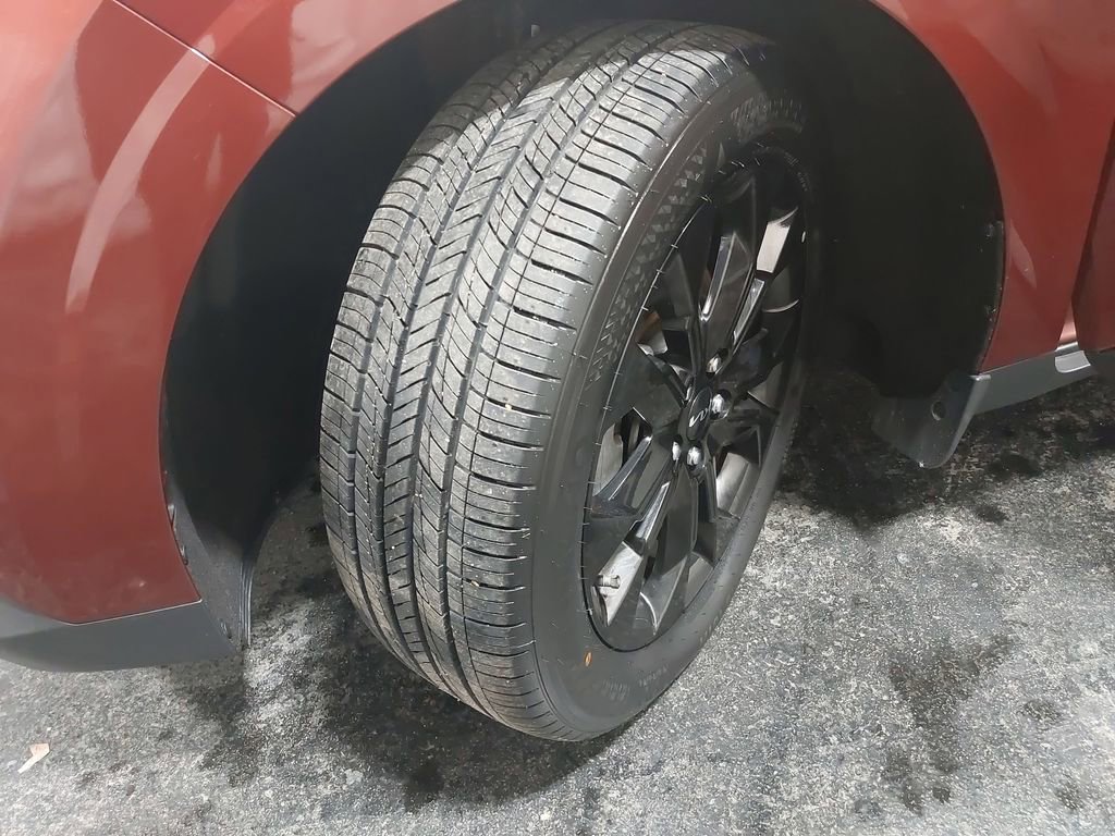 Used 2023 Kia Carnival SX Prestige image 35