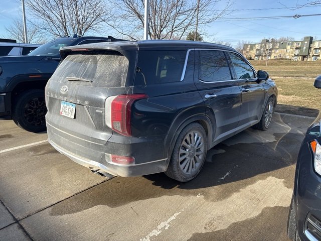 Used 2020 Hyundai Palisade Limited image 3