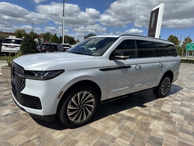 New 2025 Lincoln Navigator L Black Label image 5