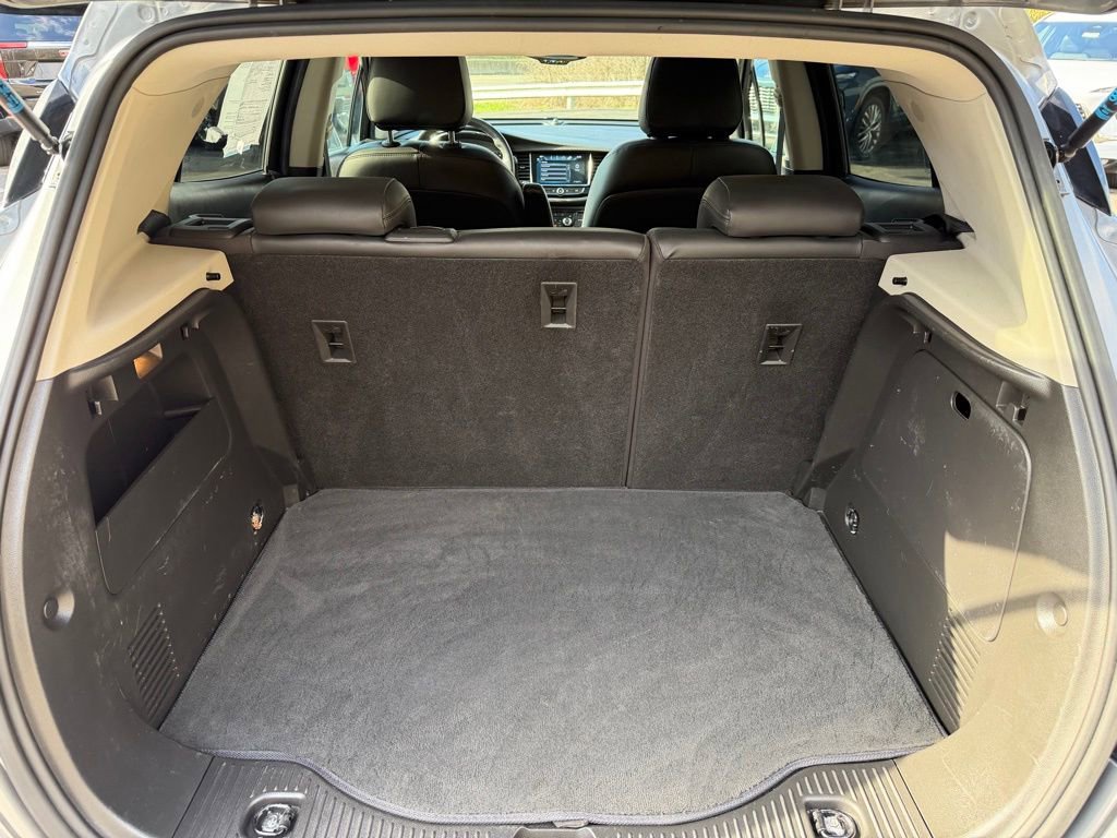 Used 2020 Buick Encore Essence w/ Experience Buick Package image 30