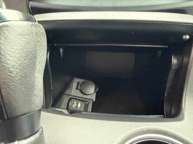 Used 2017 Toyota Camry SE FWD image 17