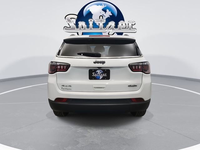 Used 2024 Jeep Compass Latitude image 7