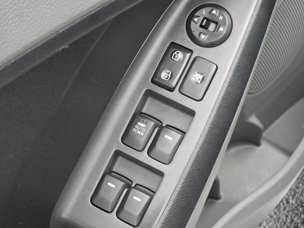 Used 2018 Kia Forte LX image 23