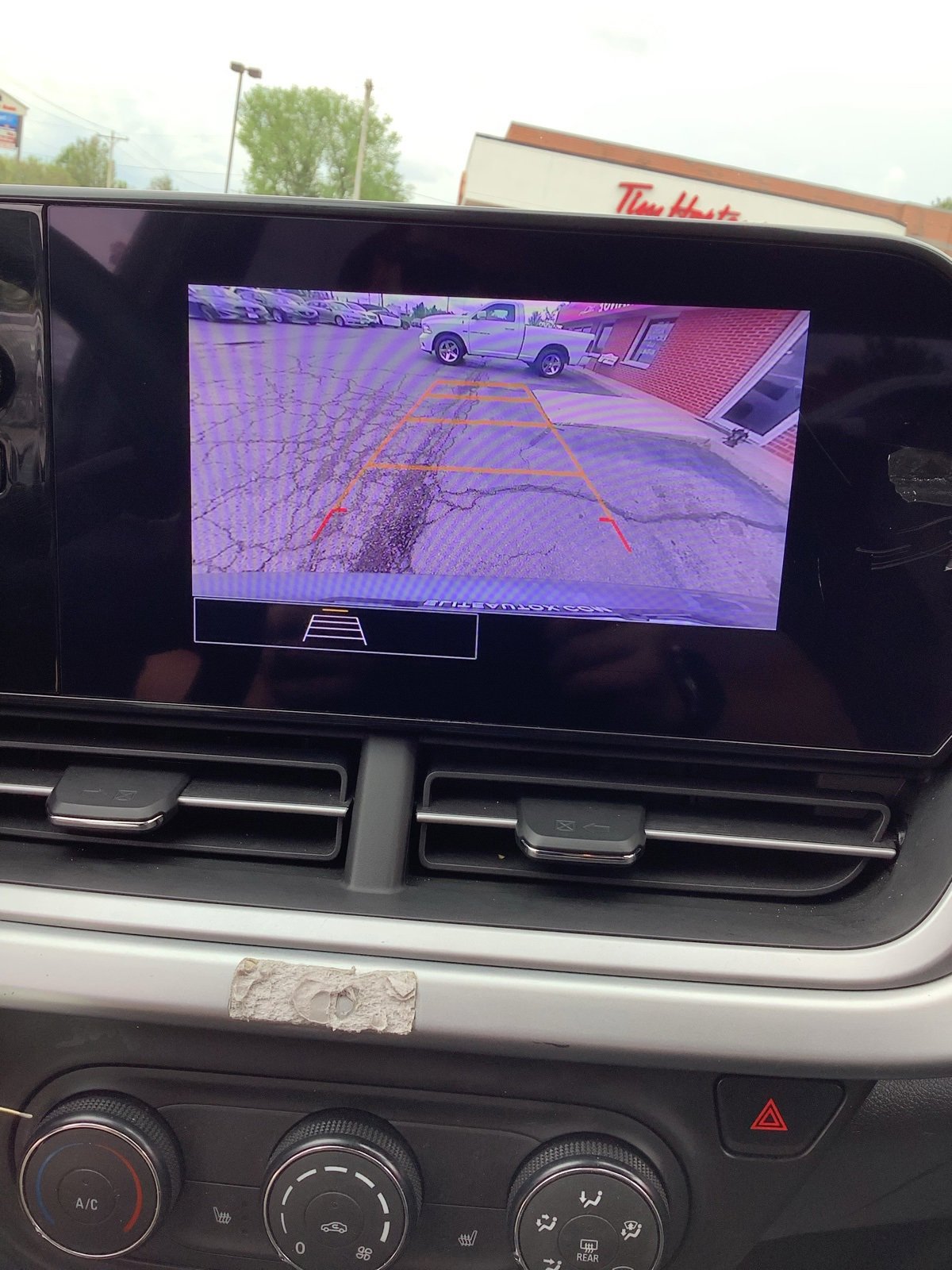 Used 2024 Chevrolet Trax LS w/ LS Convenience Package image 15