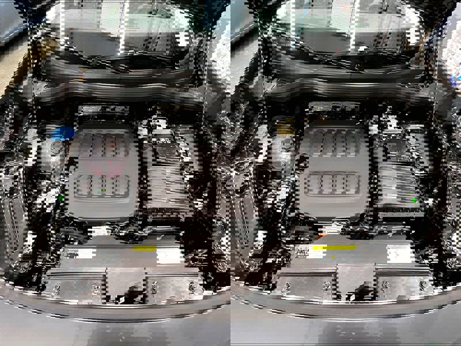 New 2026 Volkswagen Tiguan SE image 13