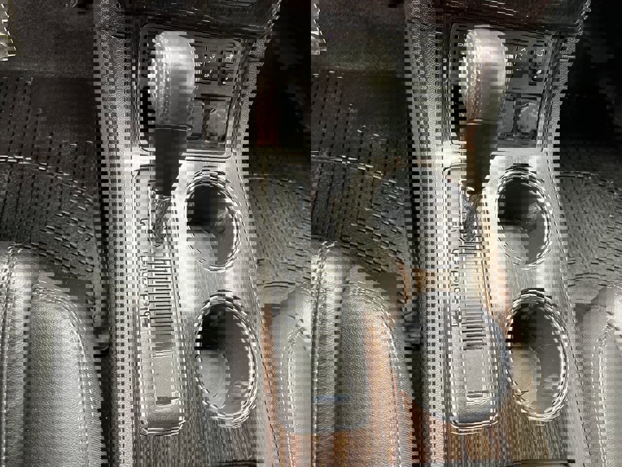 Used 2016 Chevrolet Traverse LT image 25