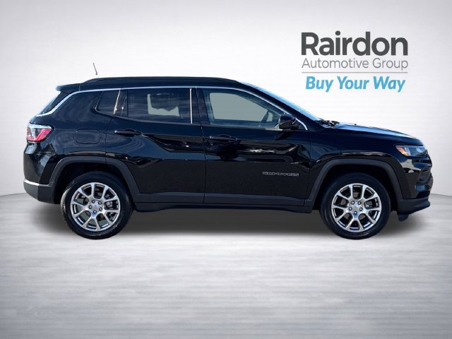 Used 2022 Jeep Compass Latitude AWD/4WD image 8